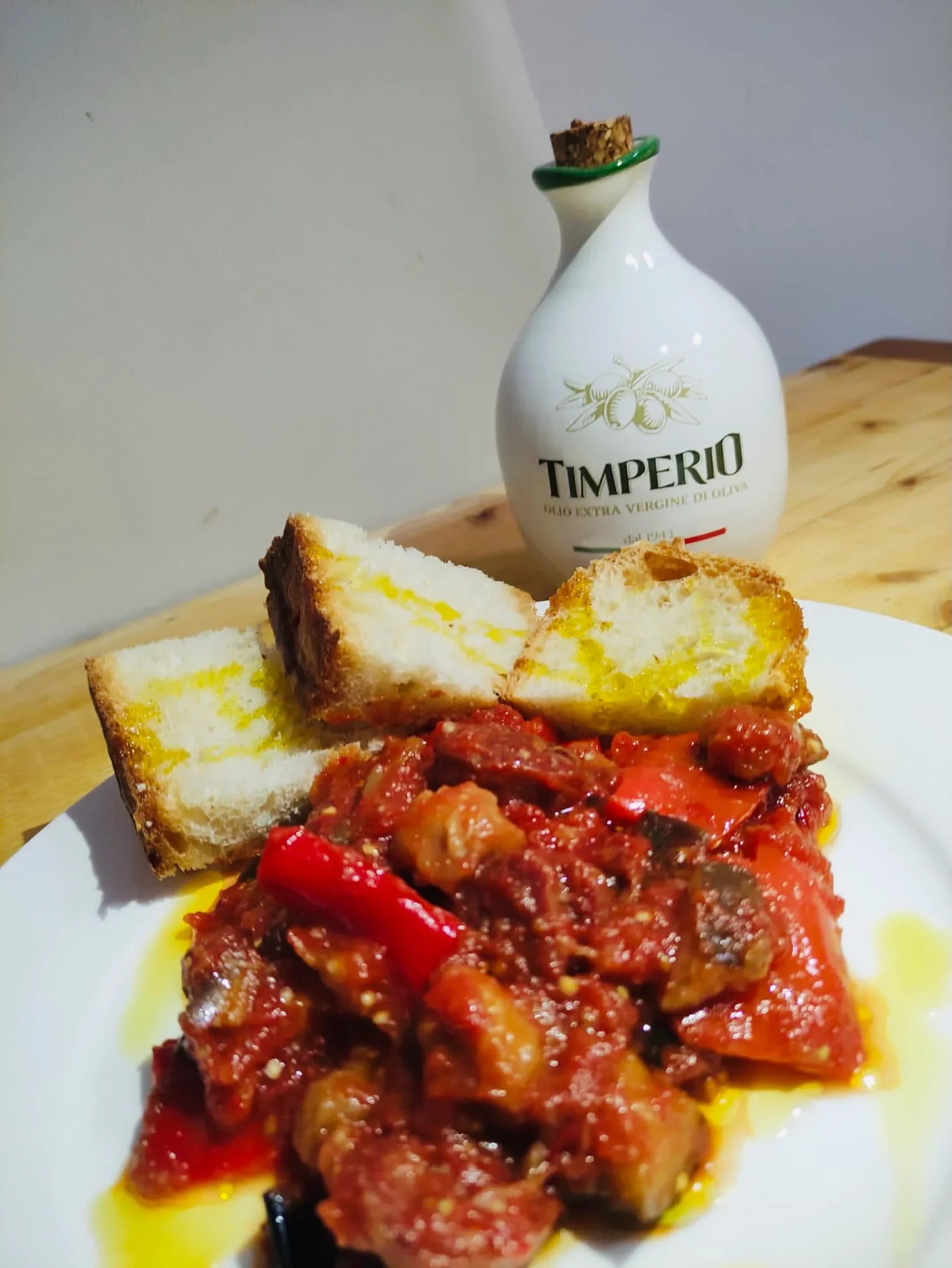 Molise peperonata (bell peppers & eggplants with olive oil, onions , and Tomatoes) Recipe – Timperio